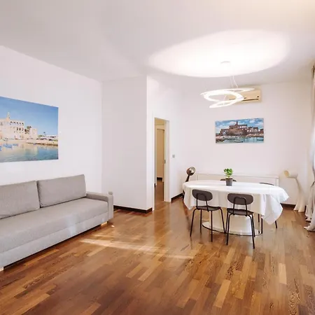 Enea Luxury - Piccinni דירה