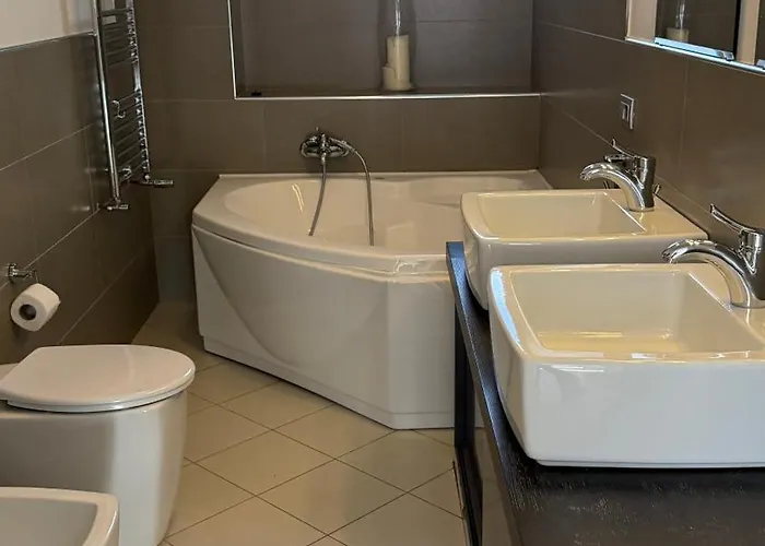 Enea Luxury - Piccinni Apartment